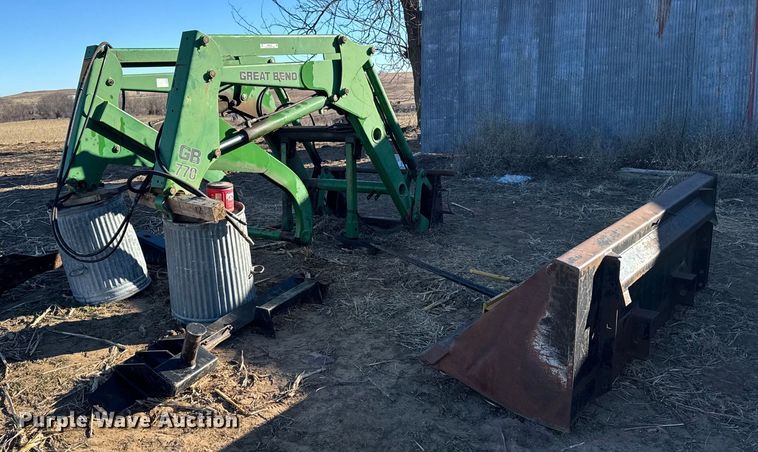 Great Bend 770 loader - NN9628
