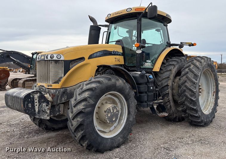 2012 Challenger MT665D MFWD tractor - OK9493