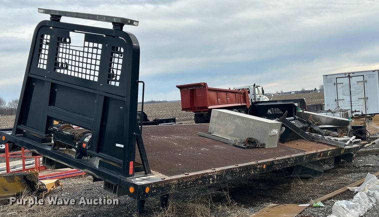 Miller Industries  Century rollback bed - EK2690