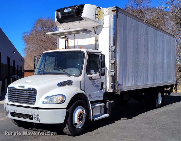 2020 Freightliner  Business Class M2 refrigerated truck - DV6715