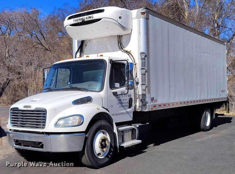 2020 Freightliner  Business Class M2 refrigerated truck - DV6716