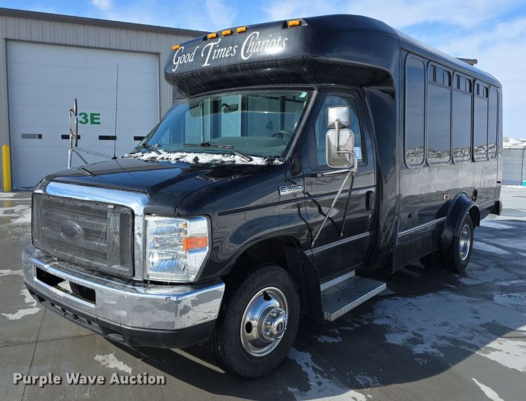 2012 Ford Econoline E350 party bus - DW3129