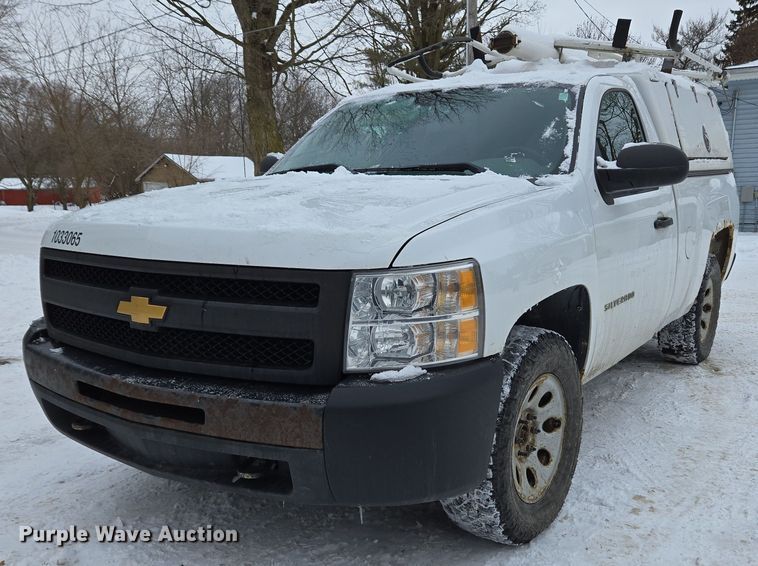 2013 Chevrolet Silverado 1500 pickup truck - EC4010