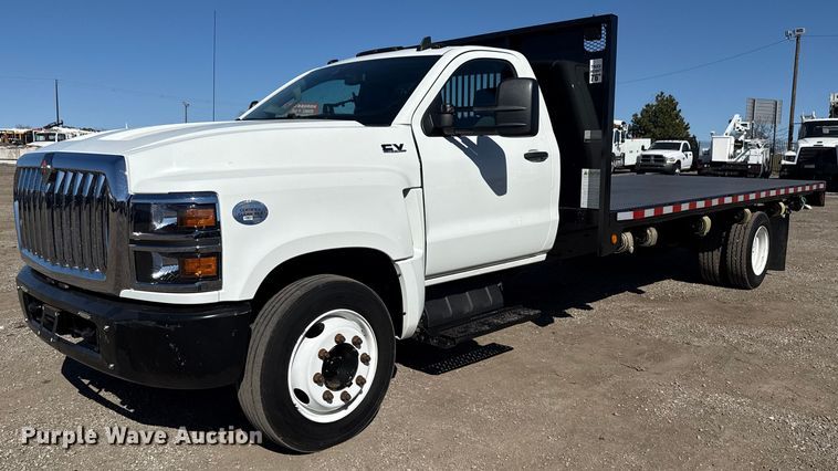 2019 International CV515 flatbed truck - EG2596