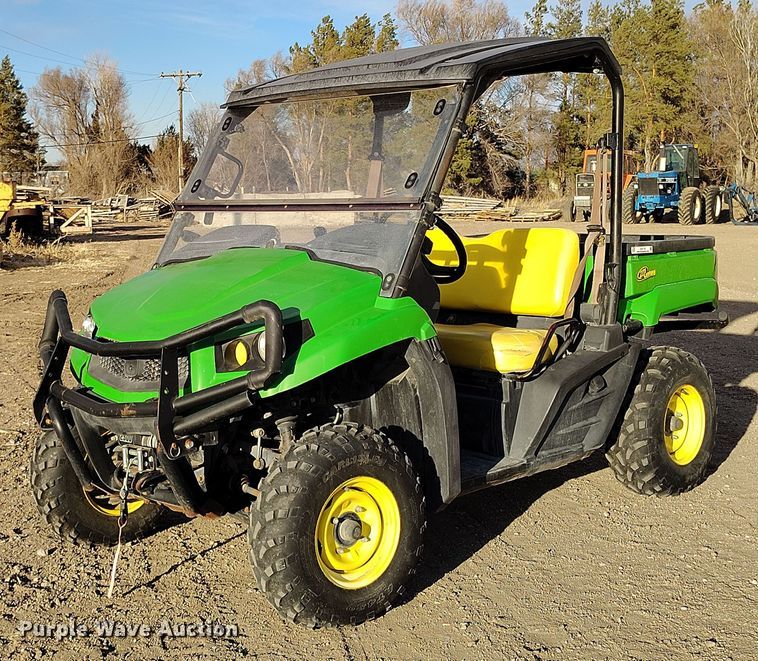 2018 John Deere XUV590e utility vehicle - EH0178
