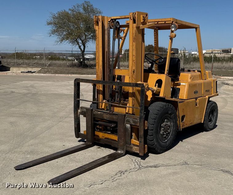 Komatsu FD35-3 forklift - EJ3518