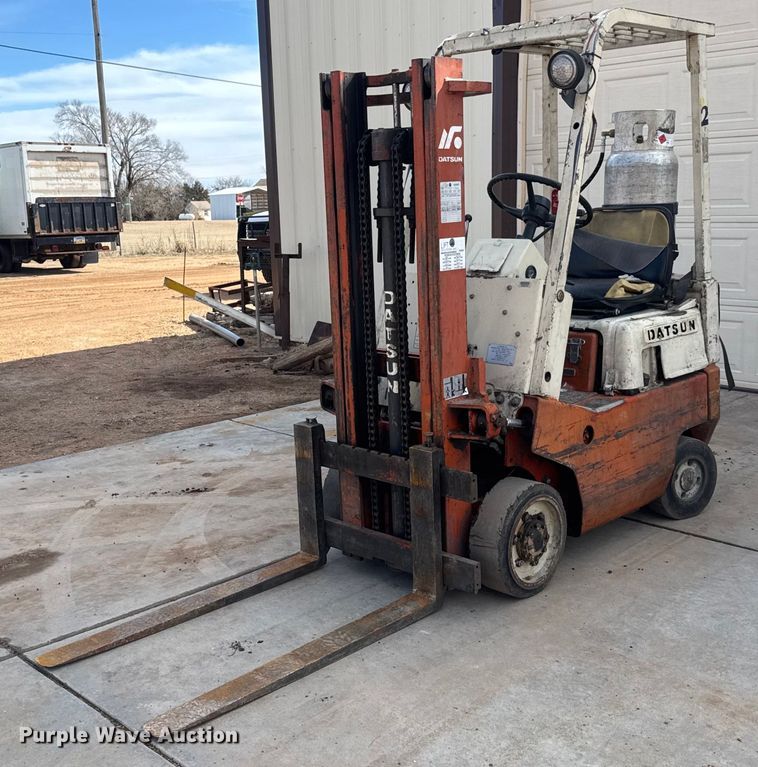 Datsun CF01 Type G forklift - EQ1114