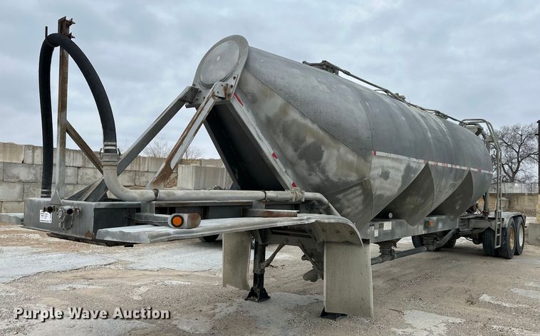1998 Fruehauf HAB-HE2-J1000 pneumatic dry bulk trailer - DQ6629