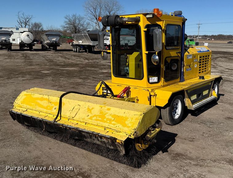 2018 Superior Broom SM74-J broom - DQ6674