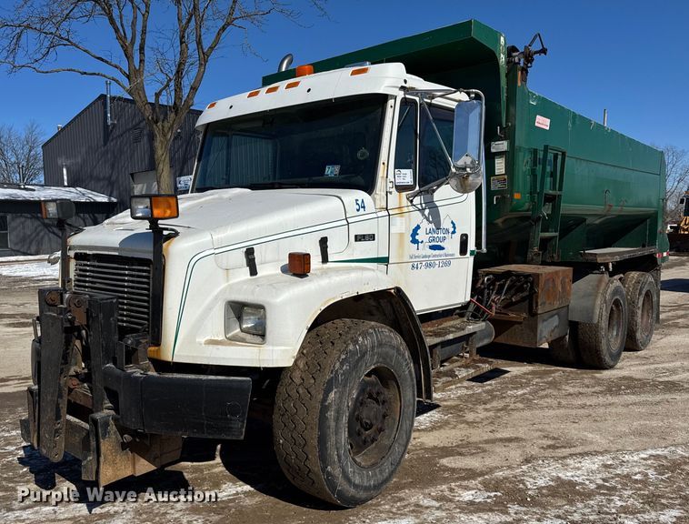 2002 Freightliner FL80 dump truck - DU3303