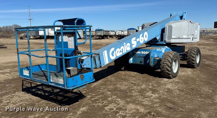 1997 Genie S60 boom lift - DU3318