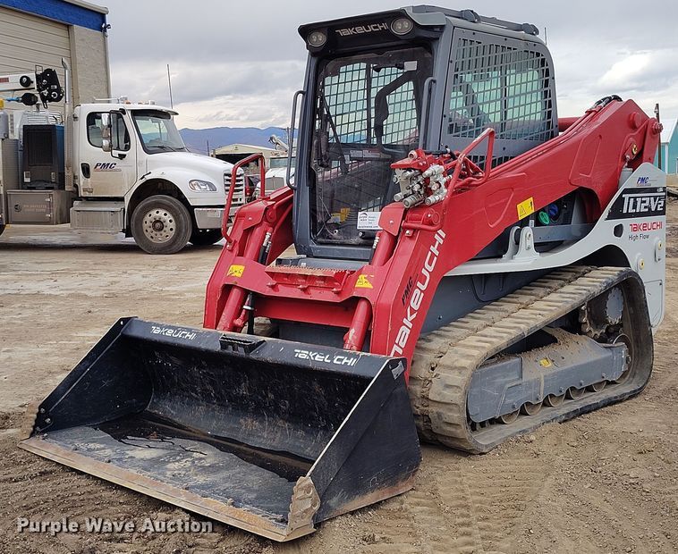 2021 Takeuchi TL12V2 tracked skid steer loader - DV6655