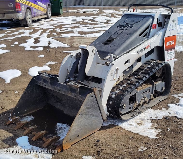 2020 Bobcat MT55 compact utility loader - DV6699