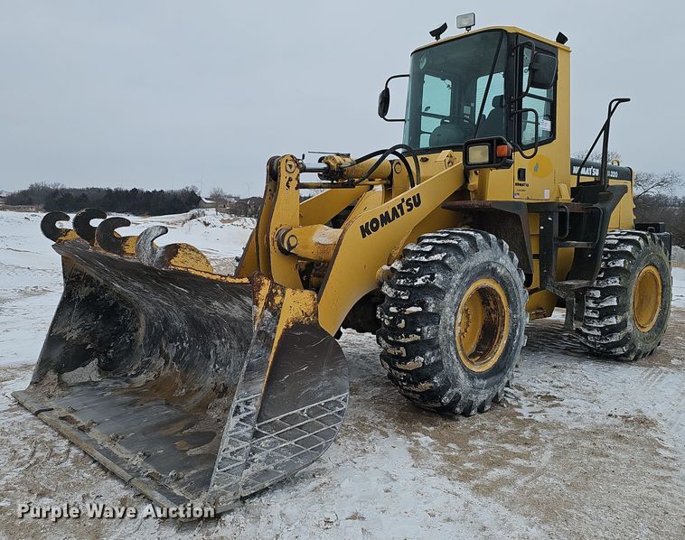 1999 Komatsu WA320-3MC wheel loader - DW3133