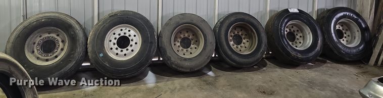 Tires and wheels - DW3139