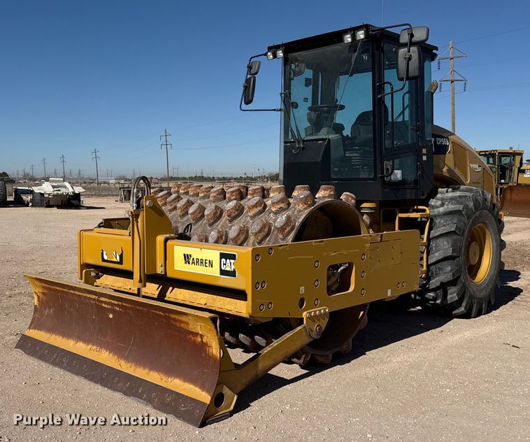 2017 Caterpillar CP56B single drum vibratory roller - ED5537