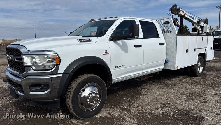 2019 Dodge Ram 5500HD Crew Cab utility / service truck - EG2564