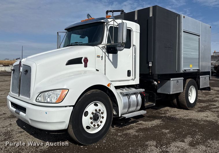 2017 Kenworth T370 sewer jetter truck - EG2565