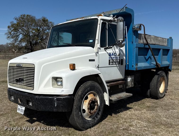 2001 Freightliner FL70 dump truck - EJ3486