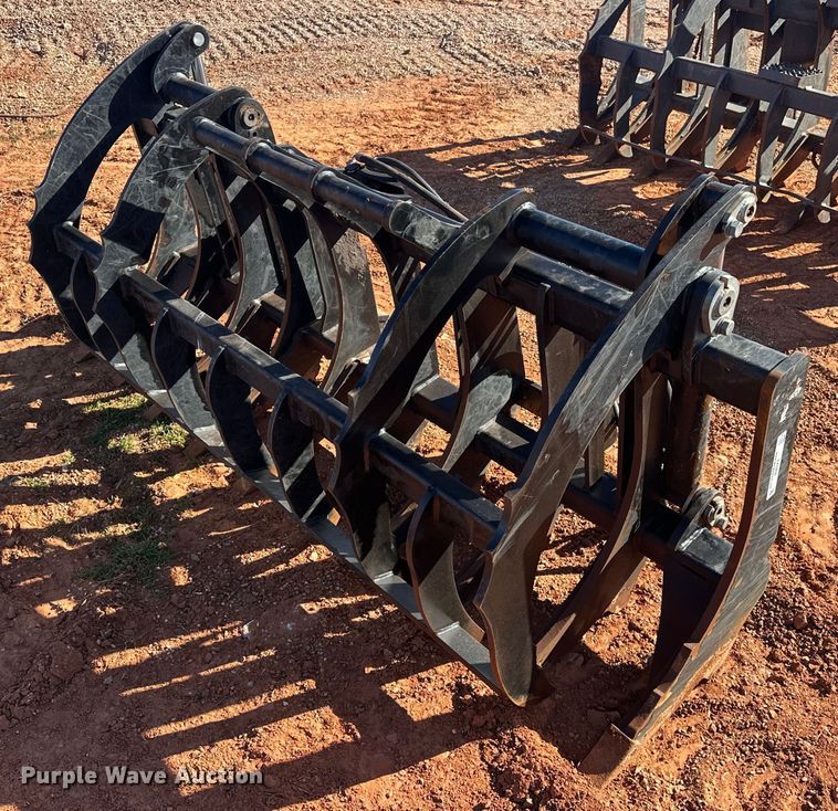 John Deere RR84 skid steer root rake grapple - EK0408