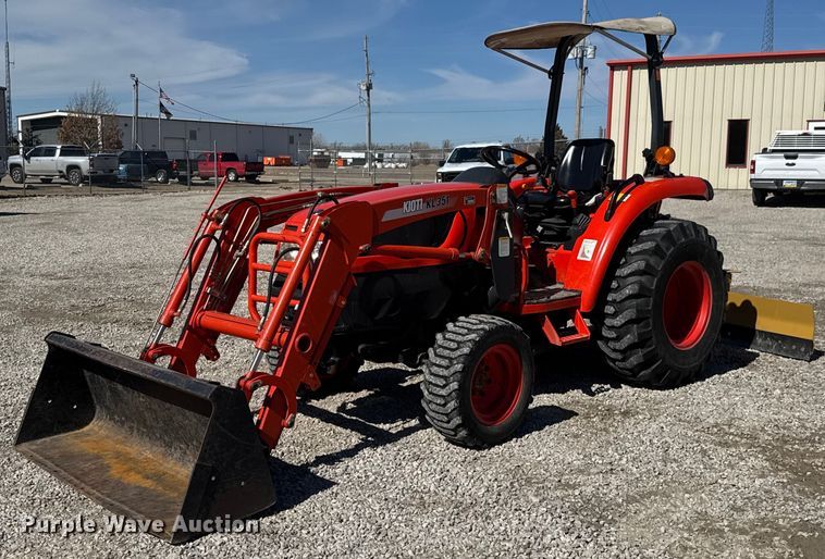 2009 Kioti DK35SE MFWD tractor - EQ1096