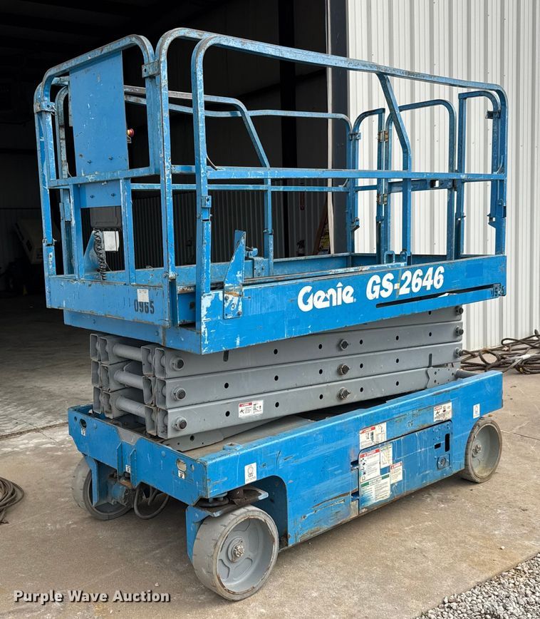 Genie GS-2646 scissor lift - EQ1105