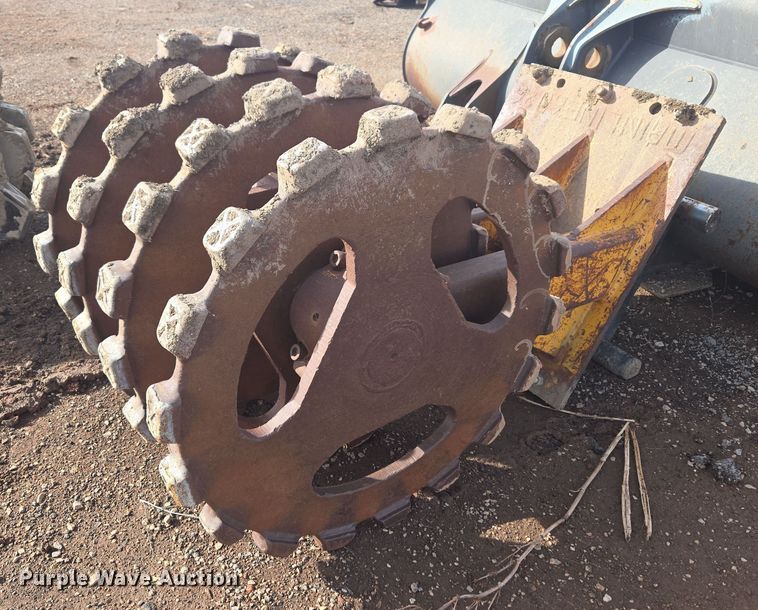 Excavator compaction wheel - ER5176