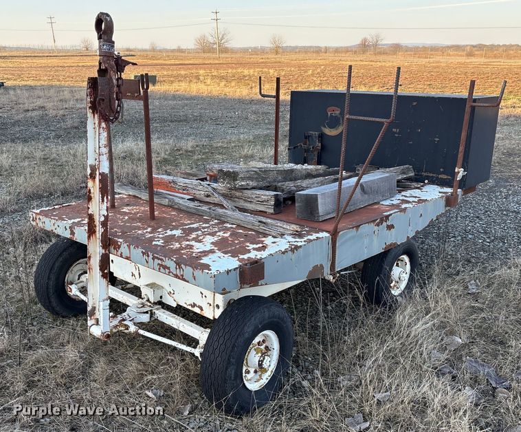 Shop built hay wagon - EY9984