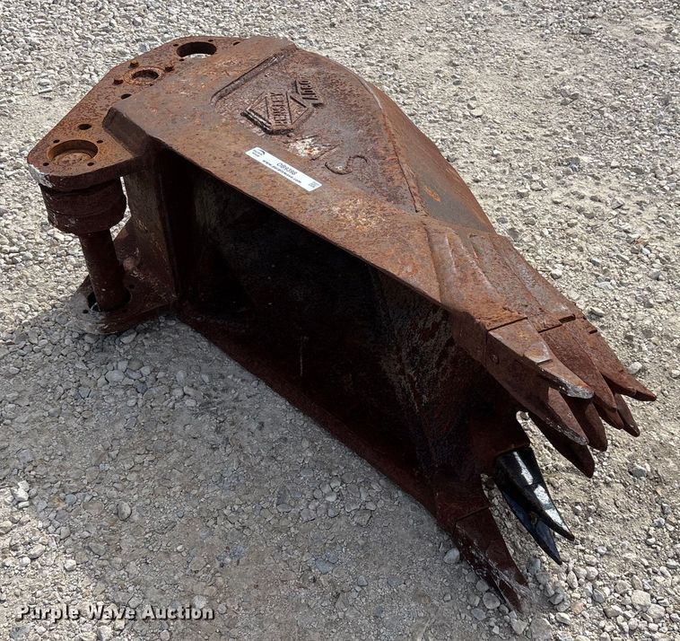 Hensley 16" W excavator bucket - OB9398