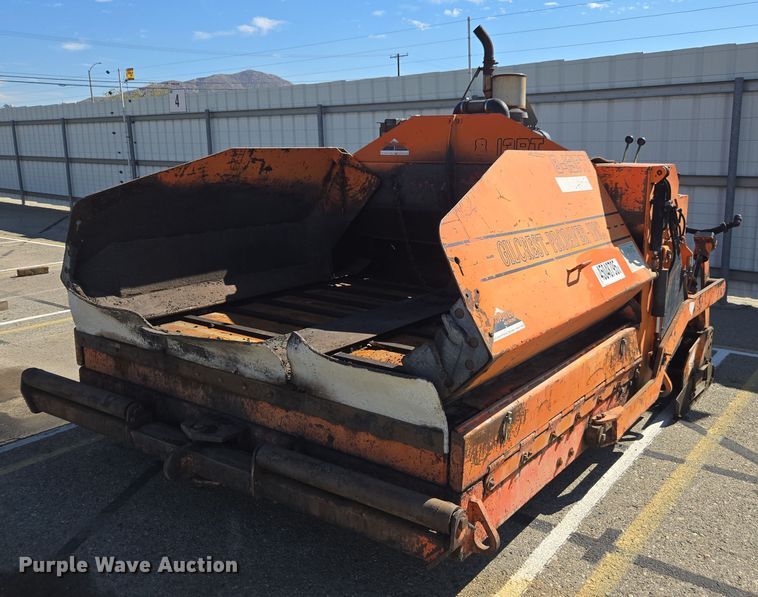 Gilcrest ProPaver 8-13RT paver - YA0322