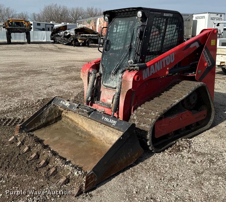 2022 Manitou 1650RT tracked skid steer loader - YA0329
