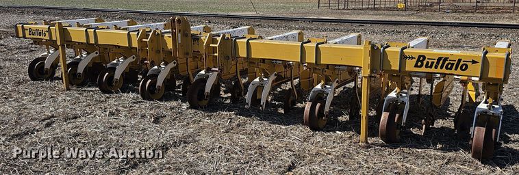 Buffalo 66000830 row crop cultivator - DO7849