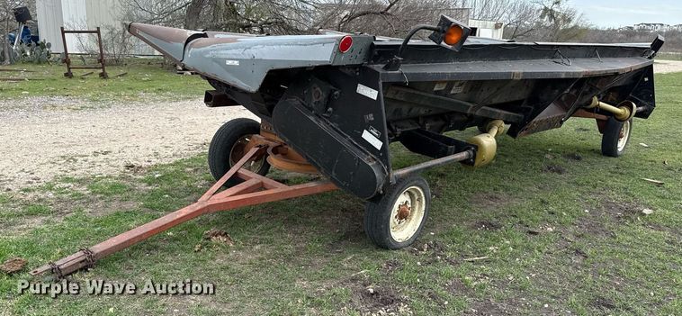 Agco 830 corn head - EJ3496