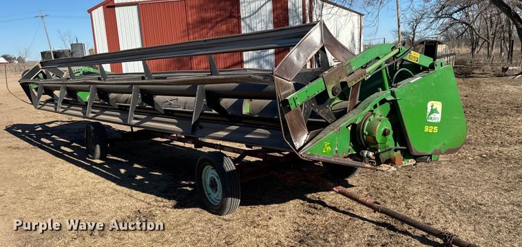 1991 John Deere 925 rigid head - EQ1125