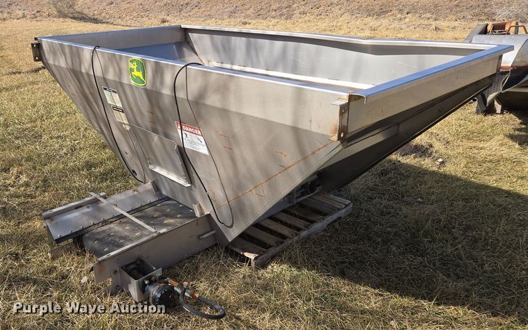 Highway Equipment Company  Multaplier spreader - EQ6689