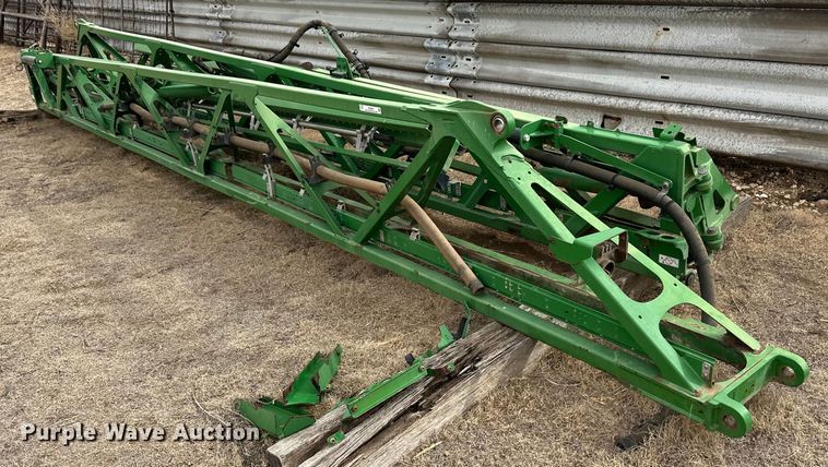 John Deere R4038 sprayer boom assembly - ER8809