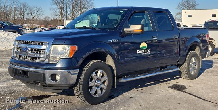 2014 Ford F150 SuperCrew pickup truck - EC3955