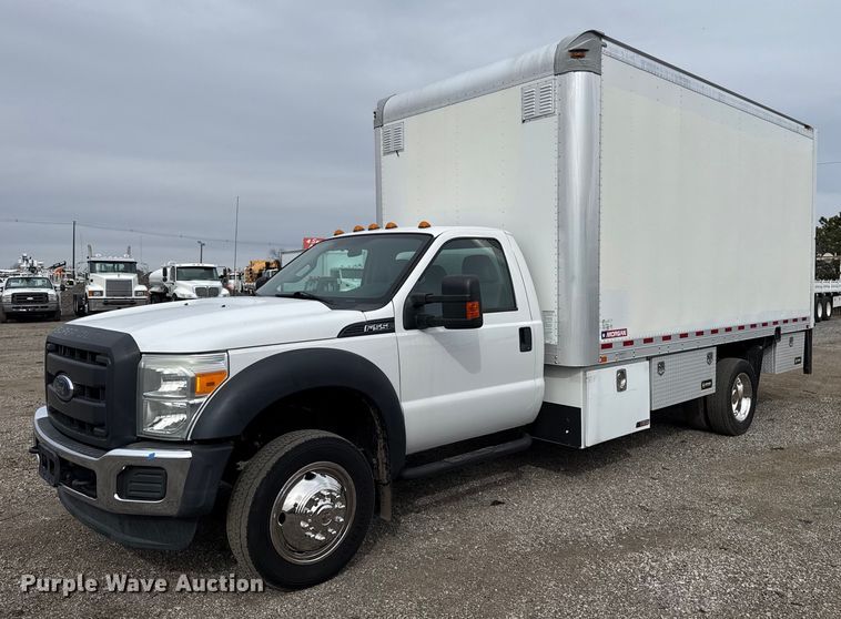2016 Ford F550 Super Duty box truck - EG2614