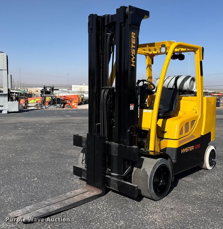 2017 Hyster S120FT-PRS forklift - EJ3502