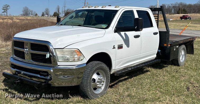 2012 Dodge Ram 3500 Crew Cab pickup truck - EK2753