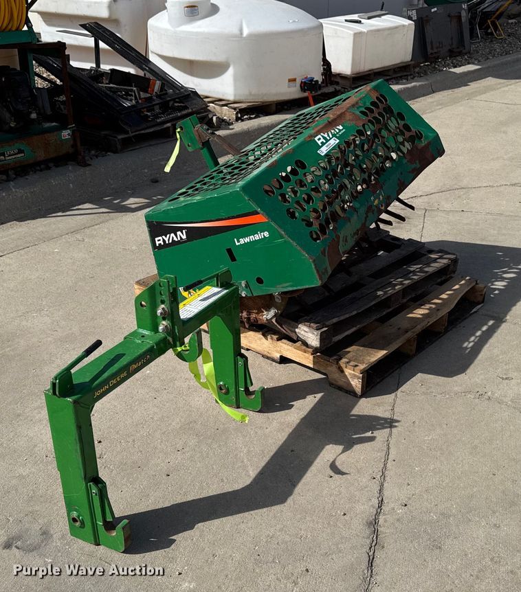 Ryan Lawnaire  aerator - EM3534