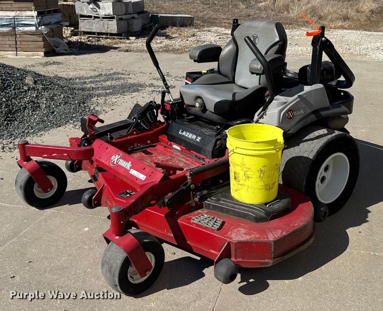 Exmark LZX980EKC726W0 ZTR lawn mower - EM3549