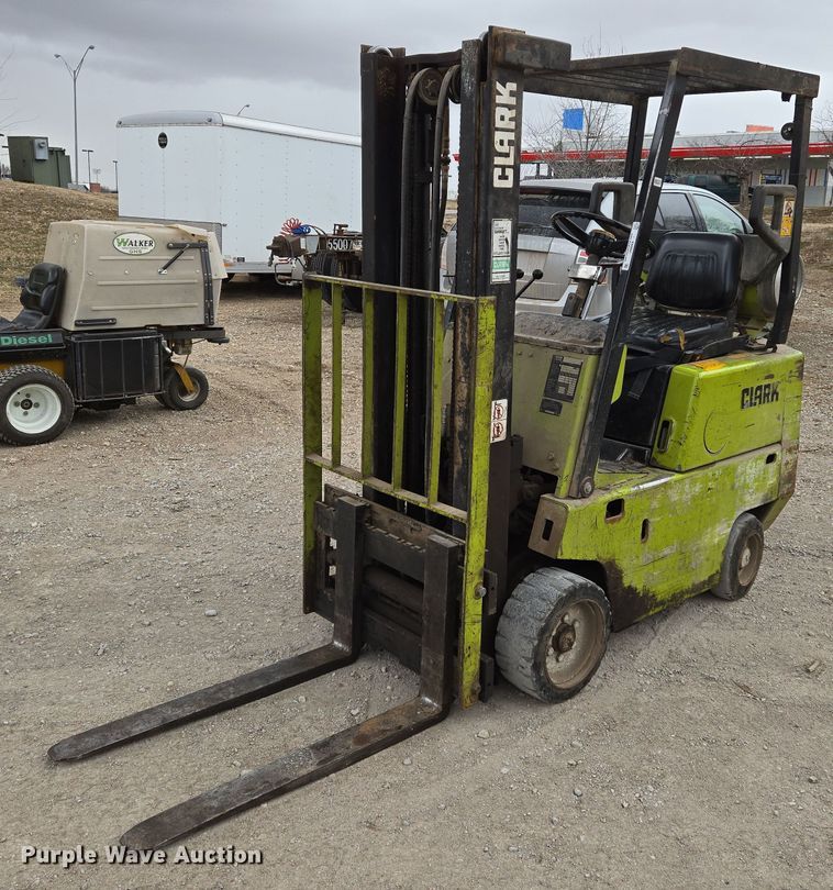 Clark C500-30 forklift - EN8691