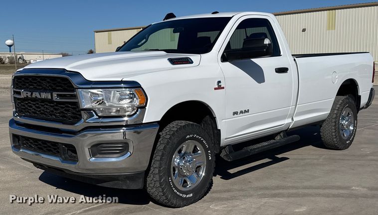 2021 Dodge  Ram 3500 pickup truck - EQ1188