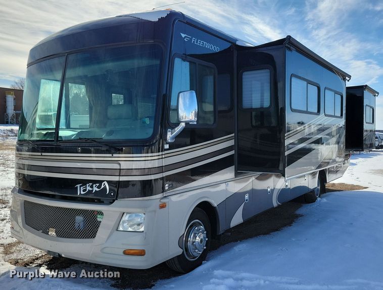 2010 Fleetwood Terra RV - NB9888
