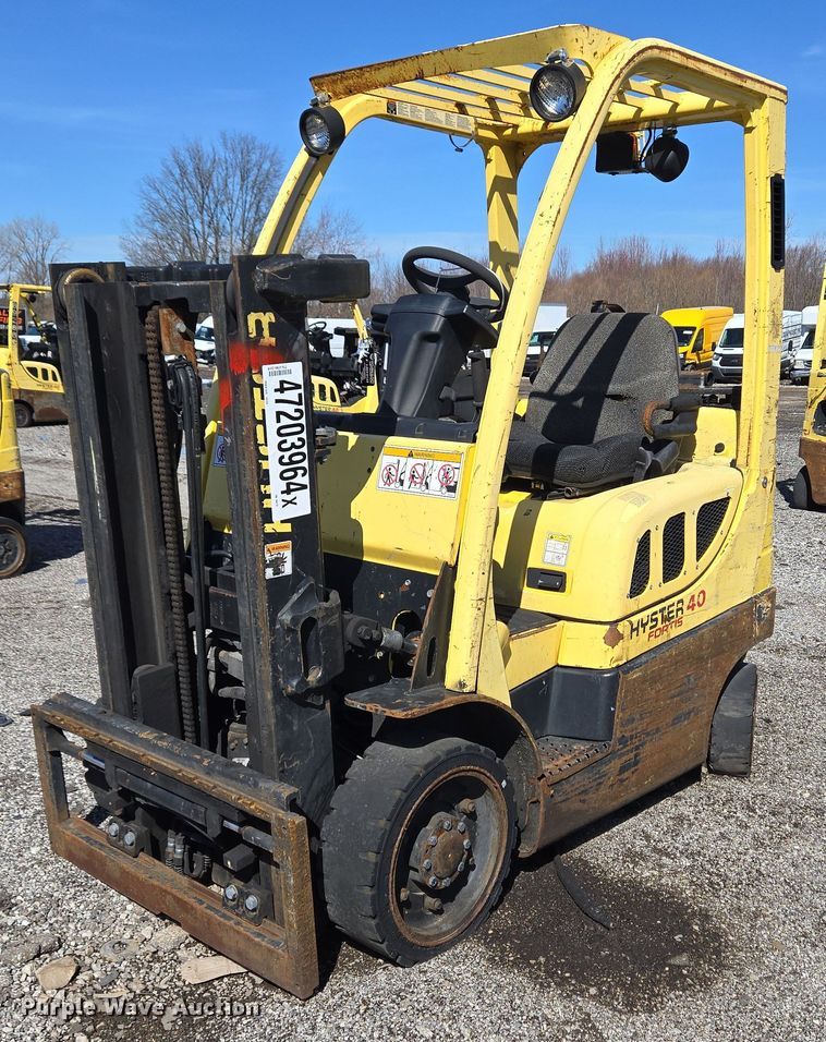 Hyster S40FT forklift - YA0386