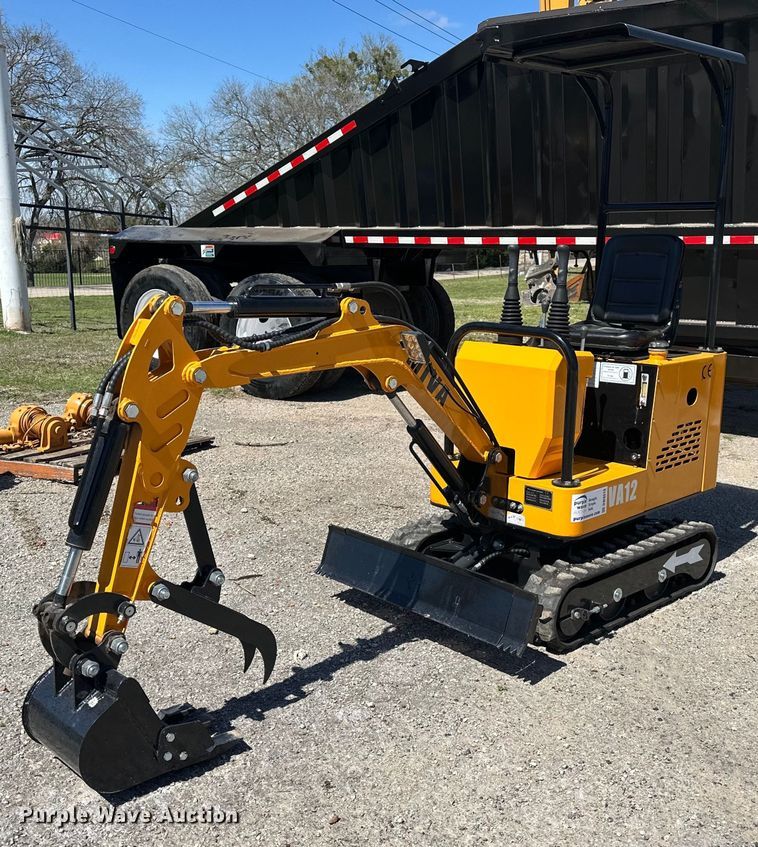 2023 Miva VA12 mini excavator - DW8619