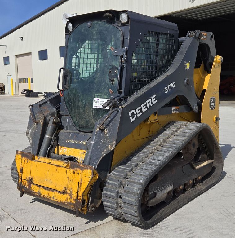 2018 John Deere 317G tracked skid steer loader - EC4028