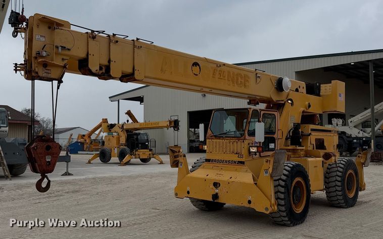 2012 Broderson RT-300-2F crane - ED5562
