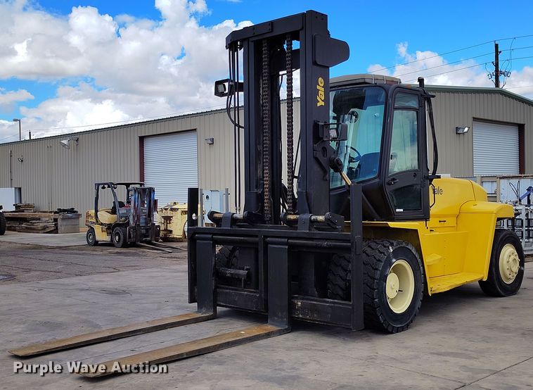 2002 Yale GDP330EBEPDV143 forklift - EH0195